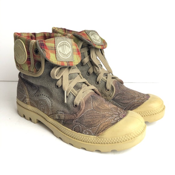 palladium baggy canvas boots